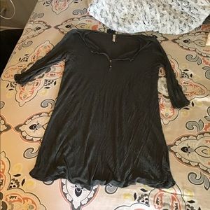 Flowy 3/4 sleeve top!